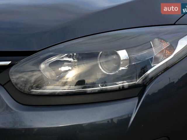 Сірий Рено Меган, об'ємом двигуна 1.5 л та пробігом 186 тис. км за 10450 $, фото 6 на Automoto.ua