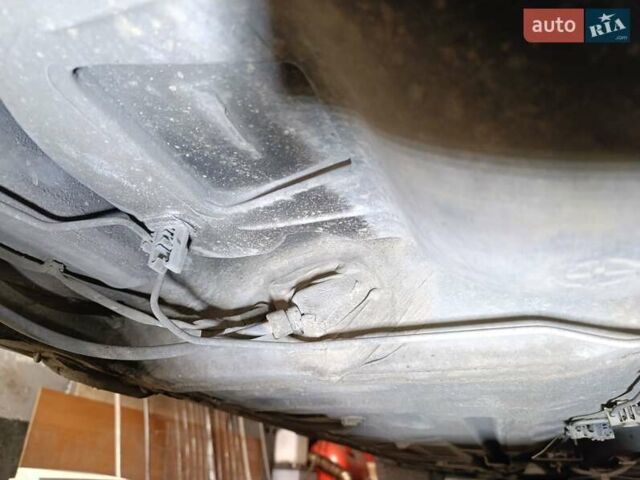 Серый Рено Меган, объемом двигателя 1.5 л и пробегом 160 тыс. км за 10500 $, фото 54 на Automoto.ua