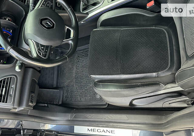 Серый Рено Меган, объемом двигателя 1.46 л и пробегом 184 тыс. км за 14900 $, фото 20 на Automoto.ua