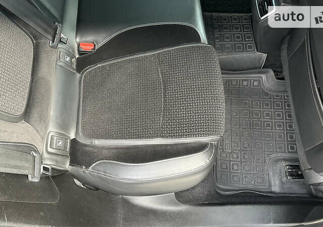 Серый Рено Меган, объемом двигателя 1.46 л и пробегом 184 тыс. км за 14900 $, фото 50 на Automoto.ua