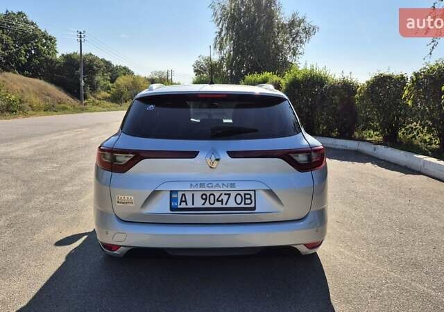 Серый Рено Меган, объемом двигателя 1.46 л и пробегом 254 тыс. км за 11000 $, фото 20 на Automoto.ua