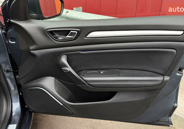 Серый Рено Меган, объемом двигателя 1.46 л и пробегом 210 тыс. км за 13500 $, фото 40 на Automoto.ua