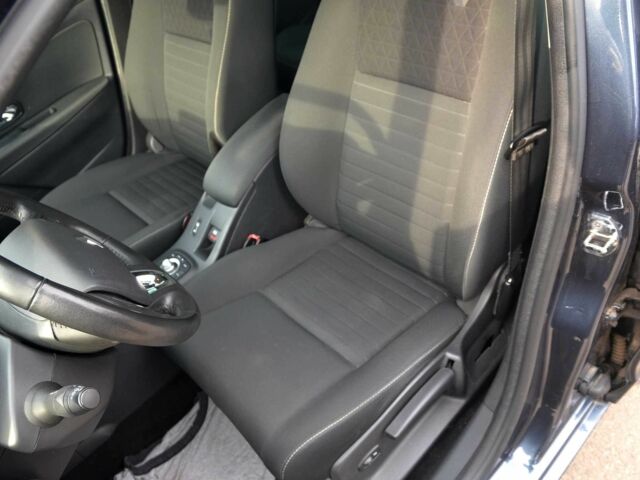 Сірий Рено Меган, об'ємом двигуна 1.5 л та пробігом 185 тис. км за 10750 $, фото 11 на Automoto.ua