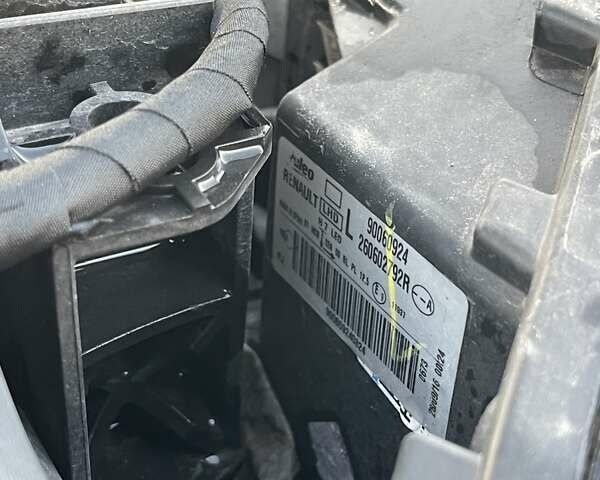 Рено Меган 2016 в Бердичеве на Automoto.ua Серый Рено Меган, объемом двигателя 1.46 л и пробегом 216 тыс. км за 13200 $, фото 64 на Automoto.ua