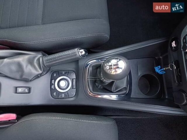 Серый Рено Меган, объемом двигателя 1.5 л и пробегом 160 тыс. км за 10500 $, фото 23 на Automoto.ua