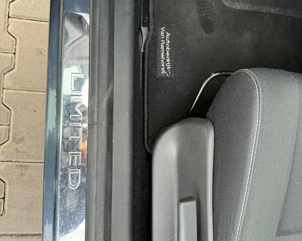 Серый Рено Меган, объемом двигателя 1.5 л и пробегом 180 тыс. км за 11800 $, фото 66 на Automoto.ua