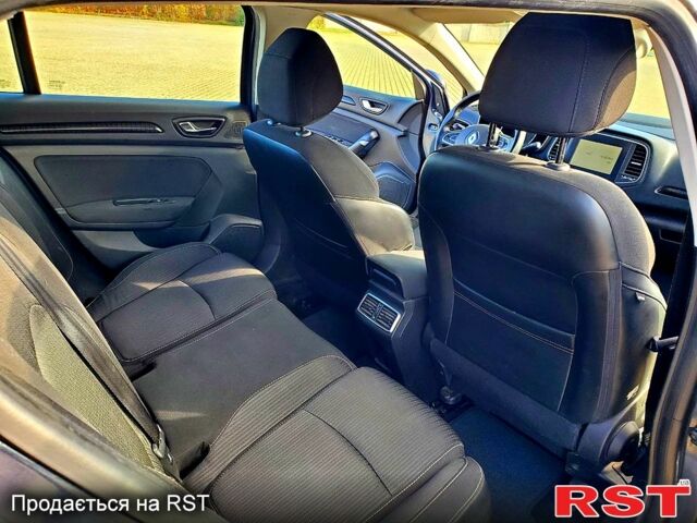 Серый Рено Меган, объемом двигателя 1.5 л и пробегом 270 тыс. км за 9200 $, фото 3 на Automoto.ua