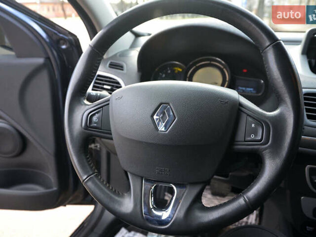 Сірий Рено Меган, об'ємом двигуна 1.5 л та пробігом 186 тис. км за 10450 $, фото 27 на Automoto.ua