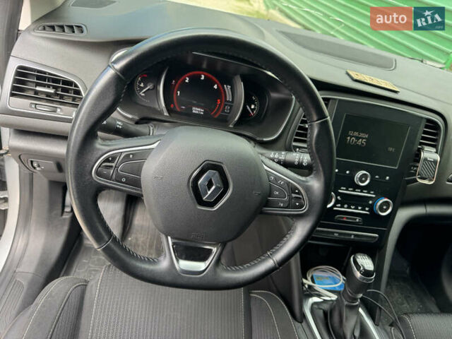 Сірий Рено Меган, об'ємом двигуна 1.46 л та пробігом 278 тис. км за 11700 $, фото 2 на Automoto.ua