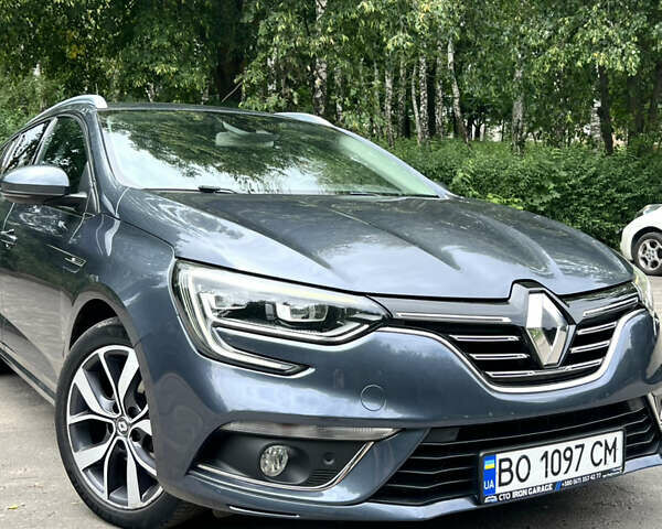 Серый Рено Меган, объемом двигателя 1.46 л и пробегом 146 тыс. км за 14700 $, фото 32 на Automoto.ua