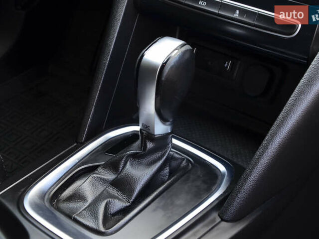 Серый Рено Меган, объемом двигателя 1.46 л и пробегом 393 тыс. км за 10999 $, фото 37 на Automoto.ua