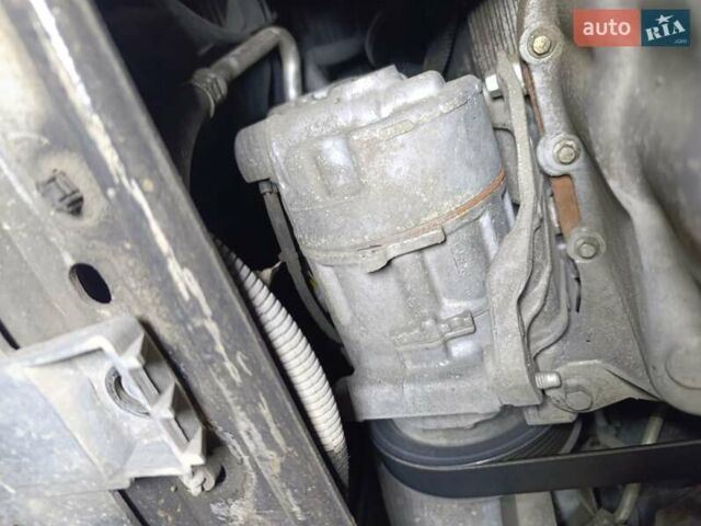 Серый Рено Меган, объемом двигателя 1.5 л и пробегом 160 тыс. км за 10500 $, фото 73 на Automoto.ua