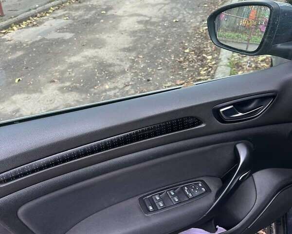 Серый Рено Меган, объемом двигателя 1.46 л и пробегом 225 тыс. км за 10999 $, фото 10 на Automoto.ua