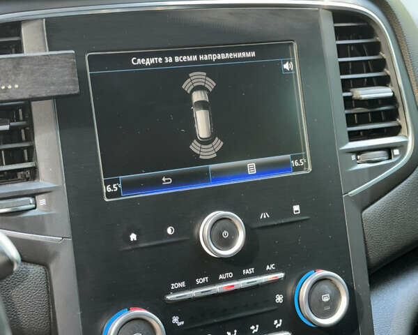 Серый Рено Меган, объемом двигателя 1.46 л и пробегом 393 тыс. км за 10999 $, фото 49 на Automoto.ua