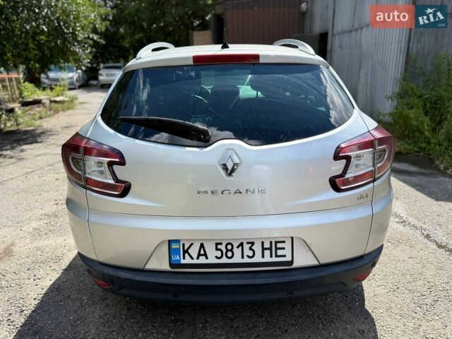 Сірий Рено Меган, об'ємом двигуна 1.46 л та пробігом 280 тис. км за 5800 $, фото 2 на Automoto.ua