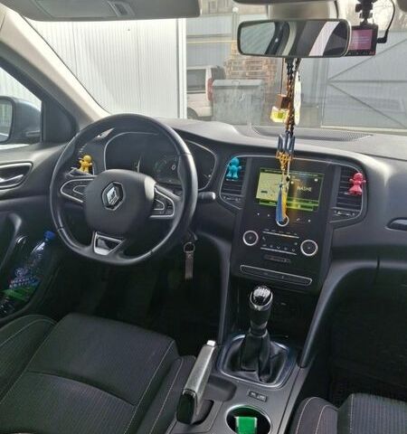 Серый Рено Меган, объемом двигателя 1.5 л и пробегом 200 тыс. км за 12000 $, фото 7 на Automoto.ua