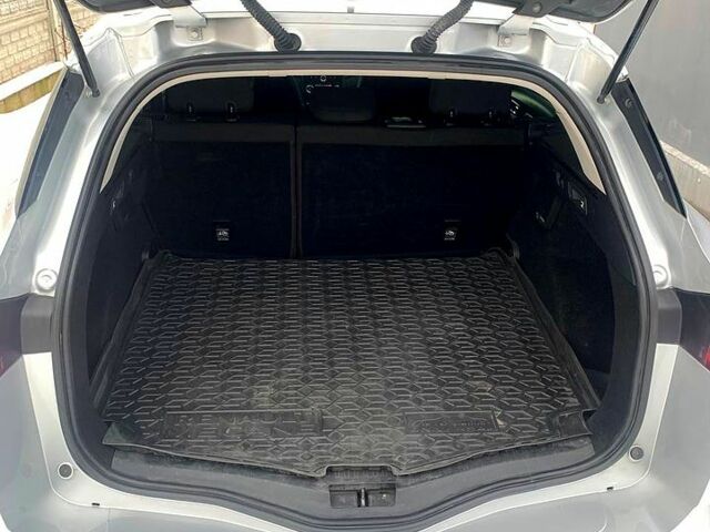 Серый Рено Меган, объемом двигателя 1.5 л и пробегом 246 тыс. км за 10500 $, фото 7 на Automoto.ua