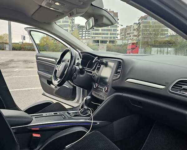 Серый Рено Меган, объемом двигателя 1.46 л и пробегом 217 тыс. км за 13350 $, фото 34 на Automoto.ua