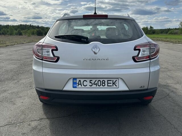 Сірий Рено Меган, об'ємом двигуна 1.5 л та пробігом 229 тис. км за 8900 $, фото 3 на Automoto.ua