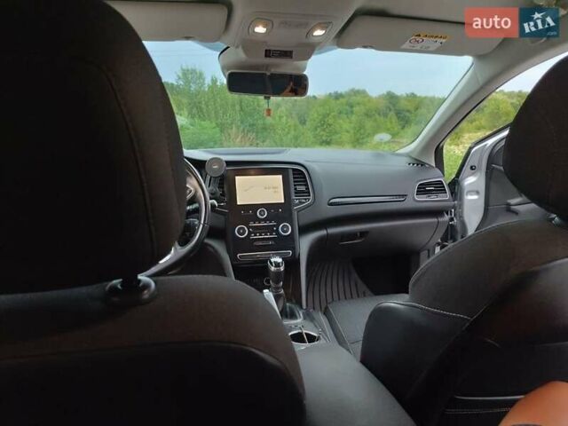 Серый Рено Меган, объемом двигателя 1.5 л и пробегом 236 тыс. км за 12299 $, фото 10 на Automoto.ua