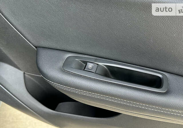 Серый Рено Меган, объемом двигателя 1.46 л и пробегом 184 тыс. км за 14900 $, фото 49 на Automoto.ua