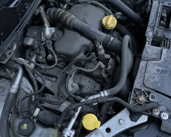 Серый Рено Меган, объемом двигателя 1.5 л и пробегом 162 тыс. км за 10500 $, фото 32 на Automoto.ua