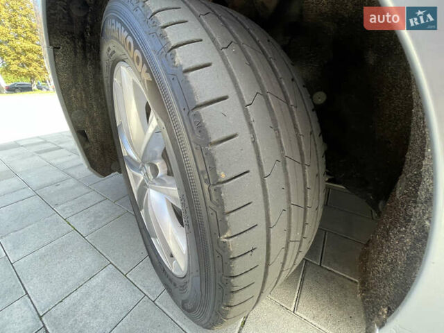 Сірий Рено Меган, об'ємом двигуна 1.46 л та пробігом 173 тис. км за 14700 $, фото 12 на Automoto.ua