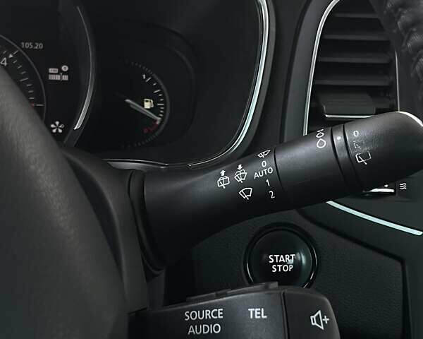 Рено Меган 2016 в Бердичеве на Automoto.ua Серый Рено Меган, объемом двигателя 1.46 л и пробегом 216 тыс. км за 13200 $, фото 59 на Automoto.ua