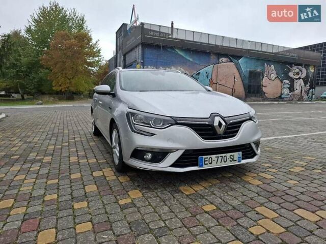 Серый Рено Меган, объемом двигателя 1.5 л и пробегом 224 тыс. км за 12900 $, фото 1 на Automoto.ua
