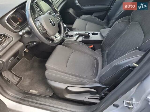 Серый Рено Меган, объемом двигателя 1.5 л и пробегом 224 тыс. км за 12900 $, фото 16 на Automoto.ua