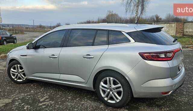 Серый Рено Меган, объемом двигателя 1.5 л и пробегом 290 тыс. км за 11700 $, фото 3 на Automoto.ua