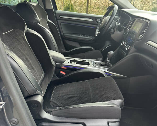 Сірий Рено Меган, об'ємом двигуна 1.46 л та пробігом 190 тис. км за 12600 $, фото 10 на Automoto.ua