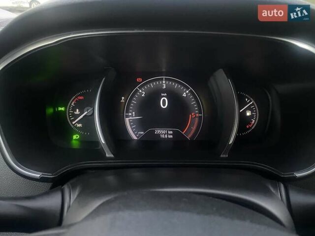 Сірий Рено Меган, об'ємом двигуна 1.46 л та пробігом 235 тис. км за 12000 $, фото 26 на Automoto.ua