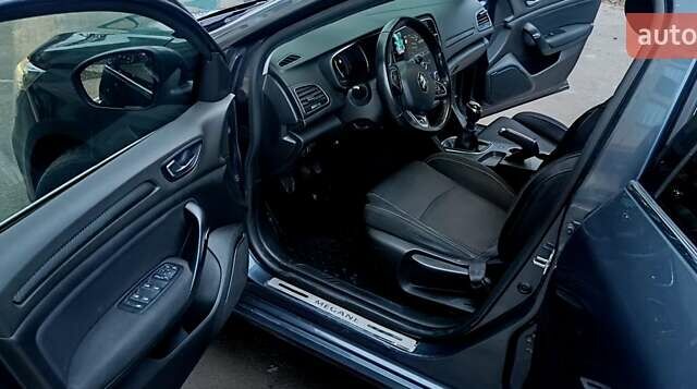 Сірий Рено Меган, об'ємом двигуна 1.46 л та пробігом 212 тис. км за 12500 $, фото 9 на Automoto.ua