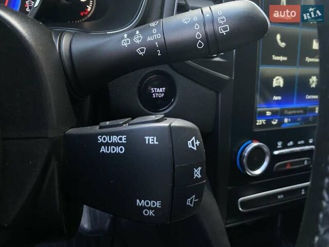 Сірий Рено Меган, об'ємом двигуна 1.5 л та пробігом 215 тис. км за 14200 $, фото 45 на Automoto.ua