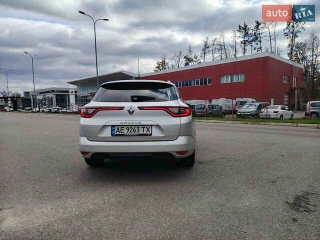 Сірий Рено Меган, об'ємом двигуна 1.46 л та пробігом 198 тис. км за 12588 $, фото 5 на Automoto.ua