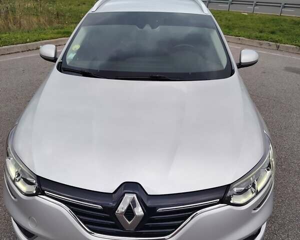 Сірий Рено Меган, об'ємом двигуна 1.46 л та пробігом 198 тис. км за 12588 $, фото 11 на Automoto.ua