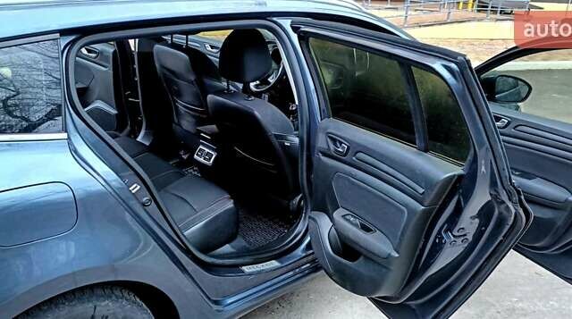 Сірий Рено Меган, об'ємом двигуна 1.46 л та пробігом 212 тис. км за 12500 $, фото 5 на Automoto.ua