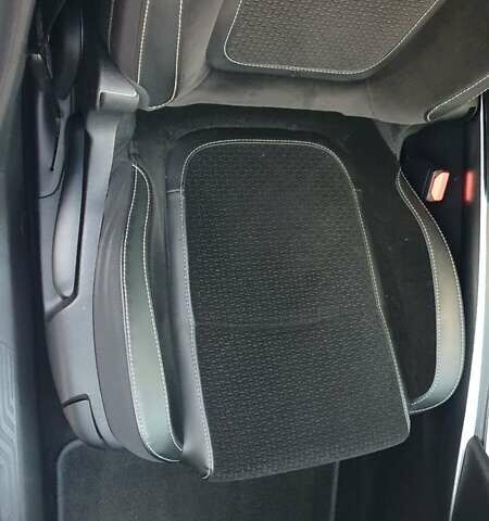 Серый Рено Меган, объемом двигателя 1.5 л и пробегом 215 тыс. км за 13499 $, фото 22 на Automoto.ua