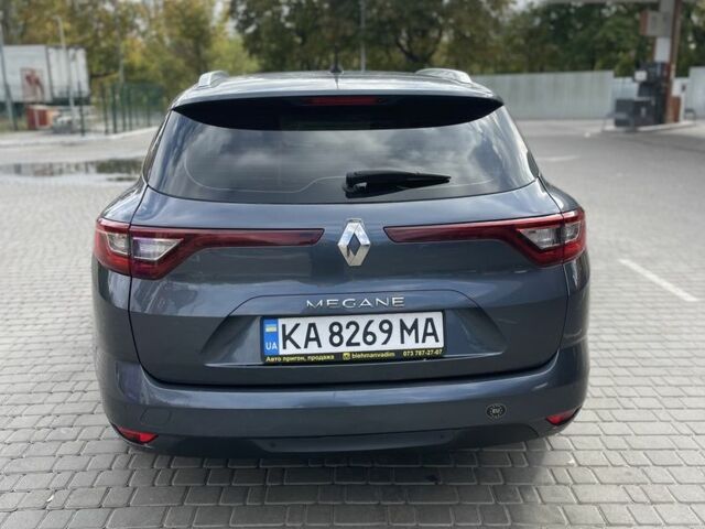 Серый Рено Меган, объемом двигателя 1.5 л и пробегом 233 тыс. км за 12200 $, фото 5 на Automoto.ua
