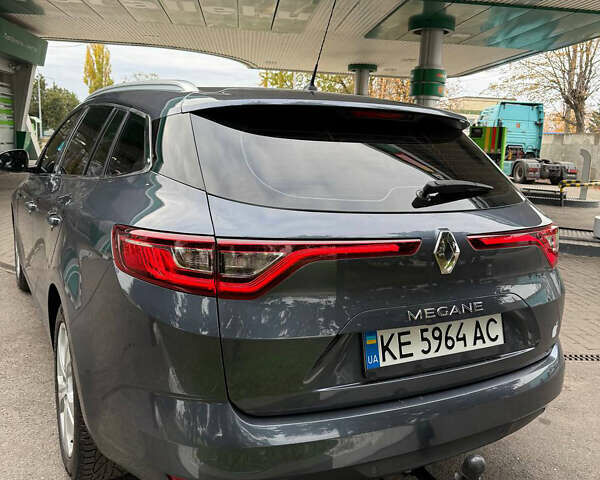 Сірий Рено Меган, об'ємом двигуна 1.46 л та пробігом 230 тис. км за 12500 $, фото 7 на Automoto.ua