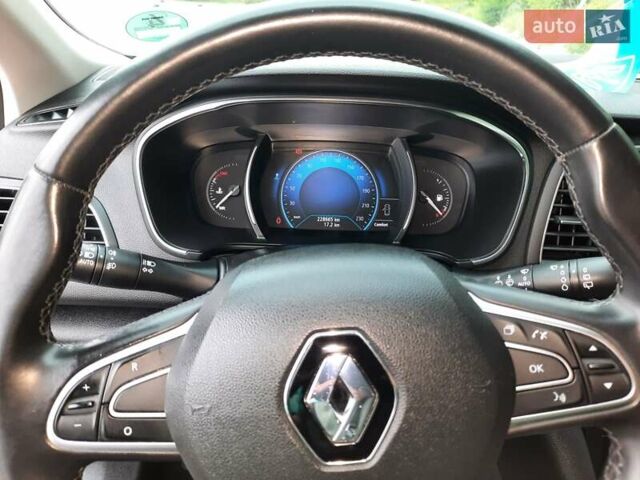 Серый Рено Меган, объемом двигателя 1.46 л и пробегом 230 тыс. км за 14300 $, фото 15 на Automoto.ua