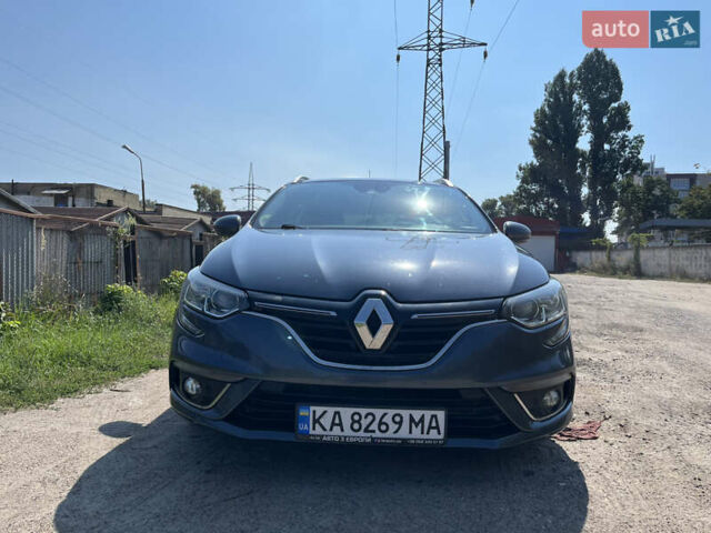 Сірий Рено Меган, об'ємом двигуна 1.46 л та пробігом 230 тис. км за 10900 $, фото 1 на Automoto.ua