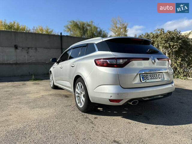 Рено Меган 2017 у Миколаєві на Automoto.ua Сірий Рено Меган, об'ємом двигуна 1.46 л та пробігом 260 тис. км за 13000 $, фото 3 на Automoto.ua