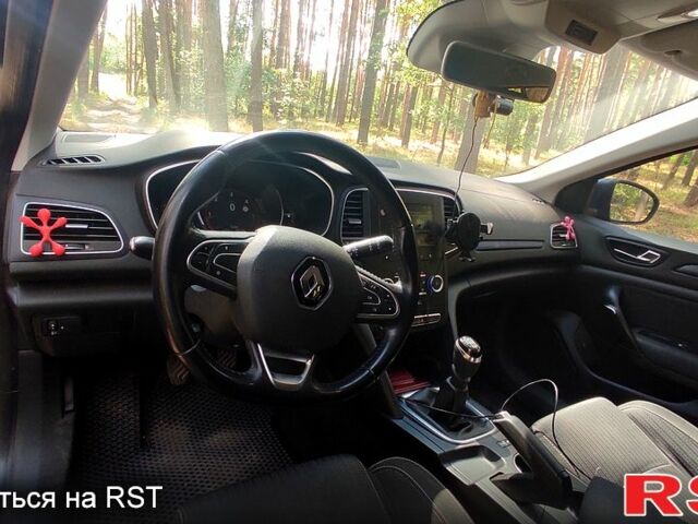 Серый Рено Меган, объемом двигателя 1.5 л и пробегом 250 тыс. км за 13200 $, фото 2 на Automoto.ua