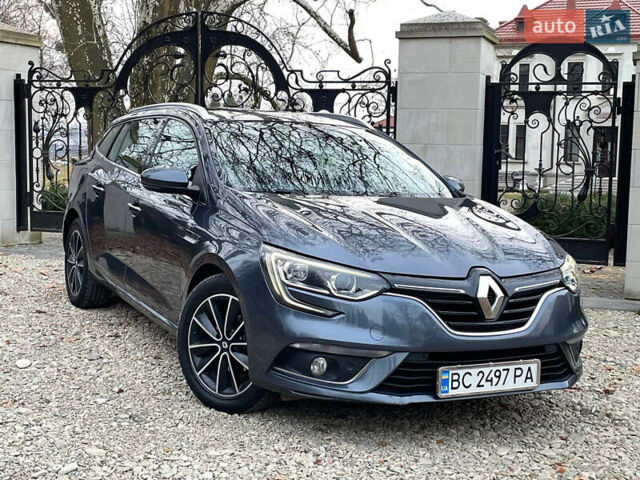 Серый Рено Меган, объемом двигателя 1.5 л и пробегом 218 тыс. км за 12500 $, фото 2 на Automoto.ua