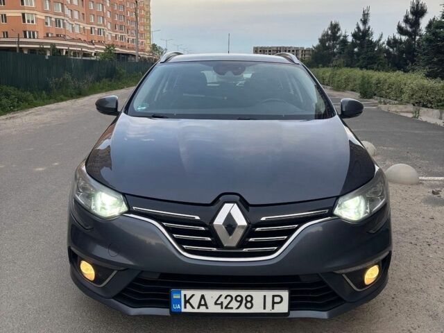 Сірий Рено Меган, об'ємом двигуна 1.46 л та пробігом 239 тис. км за 12800 $, фото 1 на Automoto.ua