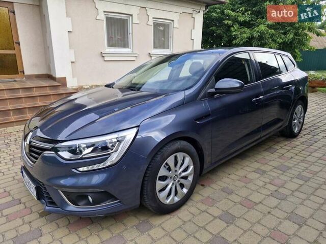 Рено Меган 2017 у Хмельницькому на Automoto.ua Сірий Рено Меган, об'ємом двигуна 1.6 л та пробігом 280 тис. км за 11500 $, фото 1 на Automoto.ua
