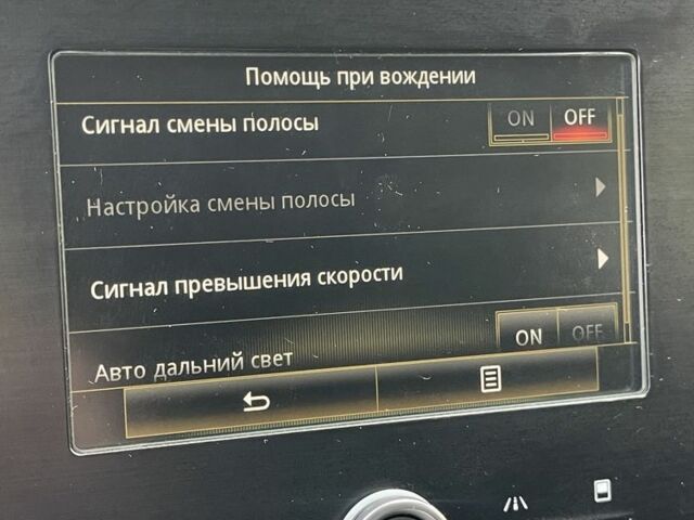 Серый Рено Меган, объемом двигателя 1.5 л и пробегом 233 тыс. км за 12200 $, фото 19 на Automoto.ua