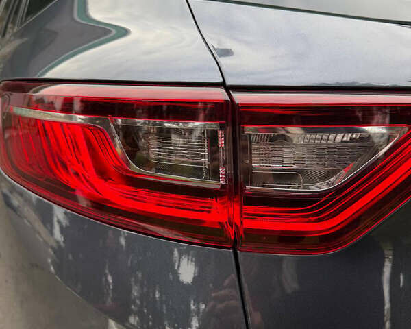 Сірий Рено Меган, об'ємом двигуна 1.46 л та пробігом 230 тис. км за 12500 $, фото 10 на Automoto.ua